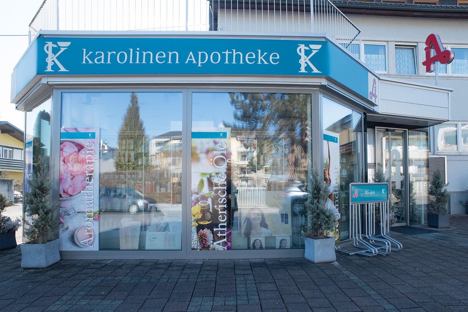 Bild der Karolinen Apotheke